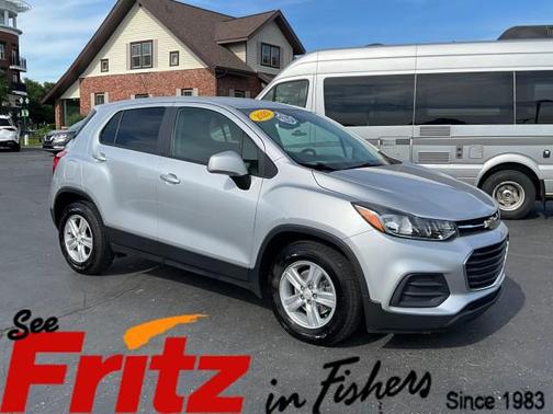 Silver Ice Metallic 2020 Chevrolet Trax LS