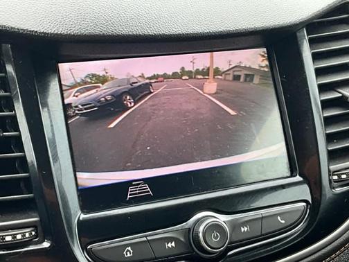 Silver Ice Metallic 2020 Chevrolet Trax LS