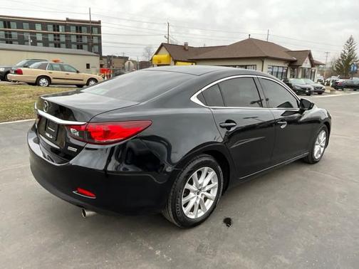 2015 Mazda Mazda6 i Sport
