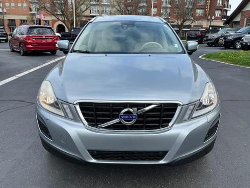 2011 Volvo XC60 T6