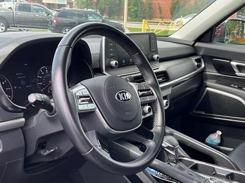 2021 Kia Telluride LX