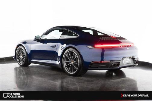 2024 Porsche 911 Carrera