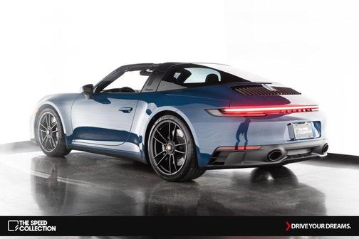 2024 Porsche 911 Targa 4 GTS