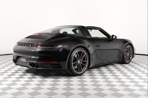 Jet Black Metallic 2024 Porsche 911 Targa 4S