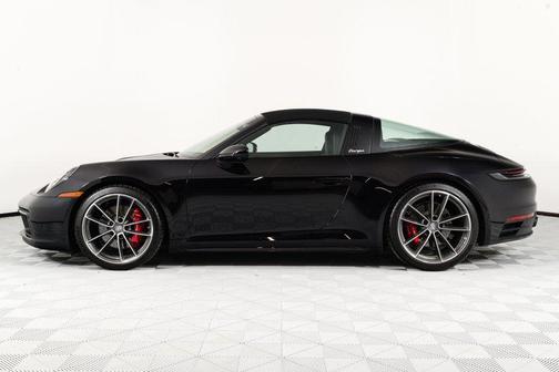 2024 Porsche 911 Targa 4S