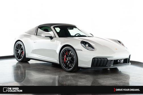 2025 Porsche 911 Targa 4 GTS