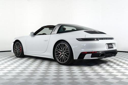 2021 Porsche 911 Targa 4S