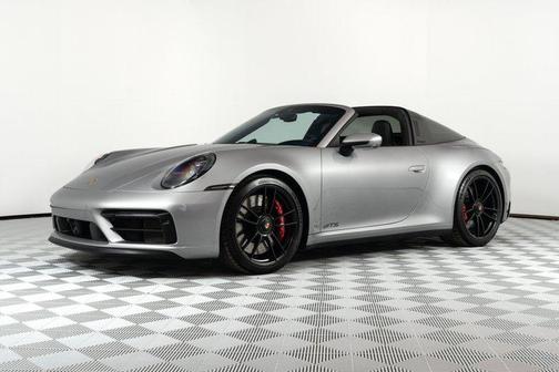 2024 Porsche 911 Targa 4 GTS