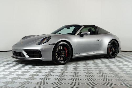 2024 Porsche 911 Targa 4 GTS