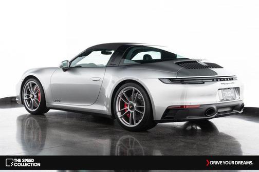 2024 Porsche 911 Targa 4 GTS