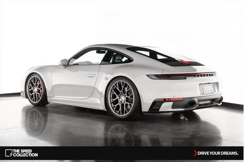 2022 Porsche 911 Carrera S