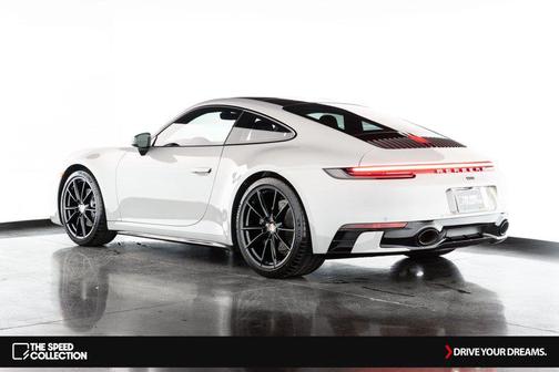 2024 Porsche 911 Carrera