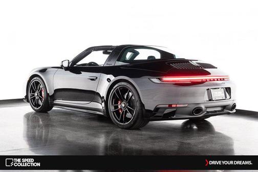 2024 Porsche 911 Targa 4 GTS