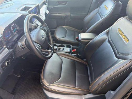 SHADOW BLACK 2023 Ford Maverick Lariat