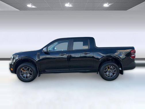 SHADOW BLACK 2023 Ford Maverick Lariat
