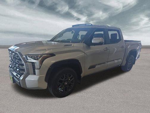 2025 Toyota Tundra Hybrid Platinum