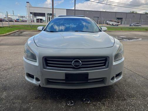 2014 Nissan Maxima SV