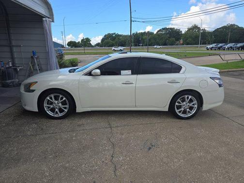 2014 Nissan Maxima SV