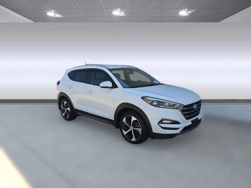 2016 Hyundai TUCSON Sport