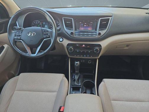 2016 Hyundai TUCSON Sport