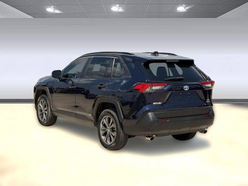 Blueprint 2022 Toyota RAV4 Hybrid XLE Premium