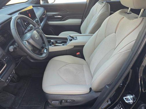 2025 Toyota Grand Highlander Hybrid Limited MAX