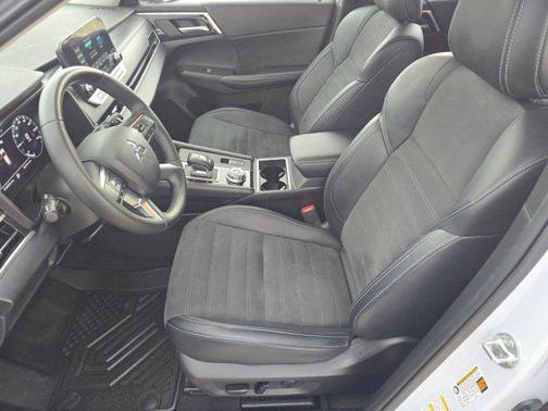 2024 Mitsubishi Outlander SE 2.5 2WD