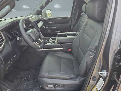 2025 Toyota Tundra SR