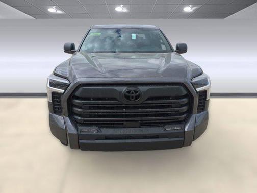 2025 Toyota Tundra SR