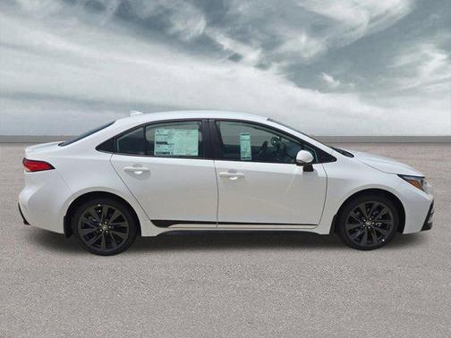 2025 Toyota Corolla SE