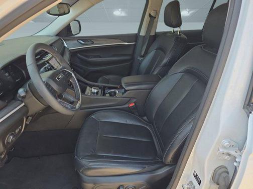 2023 Jeep Grand Cherokee Limited X