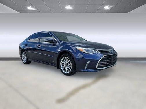 2018 Toyota Avalon Hybrid Limited