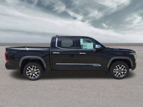 2025 Toyota Tundra Hybrid 1794 Edition