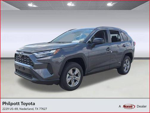 2025 Toyota RAV4 Hybrid LE