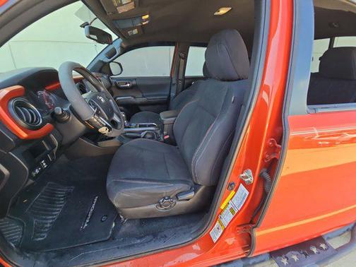 2016 Toyota Tacoma TRD Sport