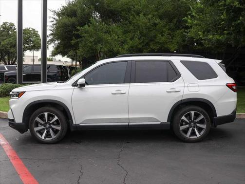 2024 Honda Pilot Touring 8-Passenger