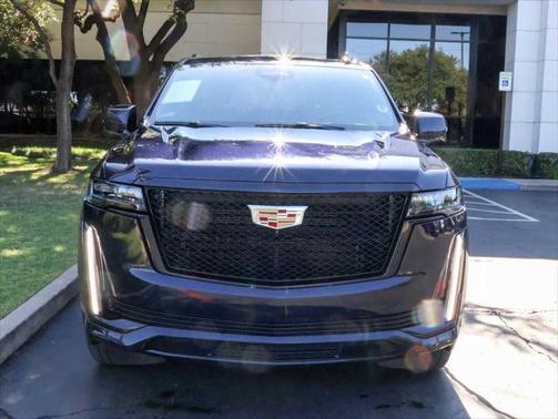 2022 Cadillac Escalade Sport