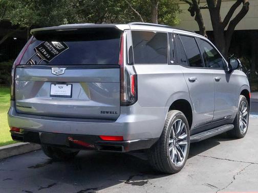 2021 Cadillac Escalade Sport