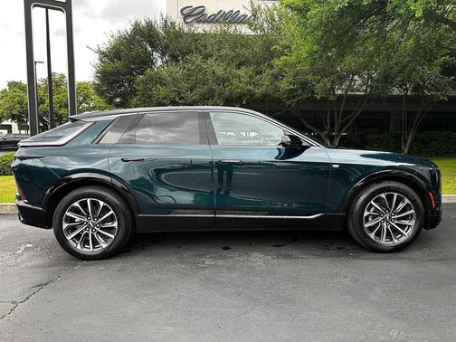 Emerald Lake Metallic 2024 Cadillac LYRIQ Sport