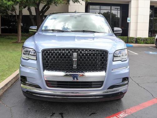 2022 Lincoln Navigator L Black Label