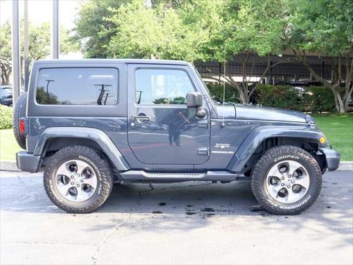 2017 Jeep Wrangler Sahara