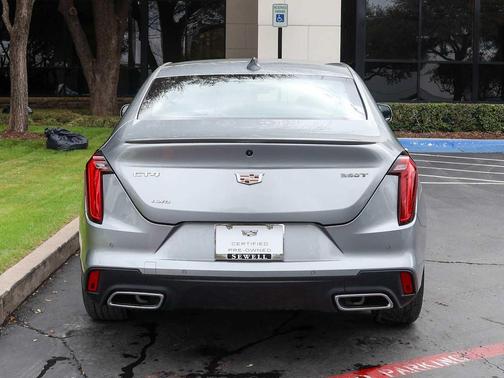 2025 Cadillac CT4 Luxury RWD