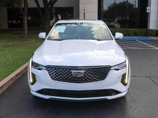 2025 Cadillac CT4 Premium Luxury RWD