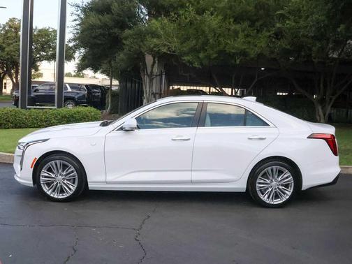 2025 Cadillac CT4 Premium Luxury RWD