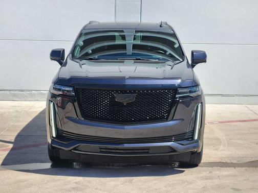 2023 Cadillac Escalade ESV Sport Platinum