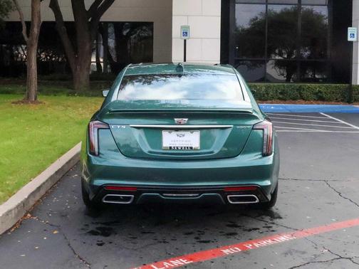 2025 Cadillac CT5 Sport