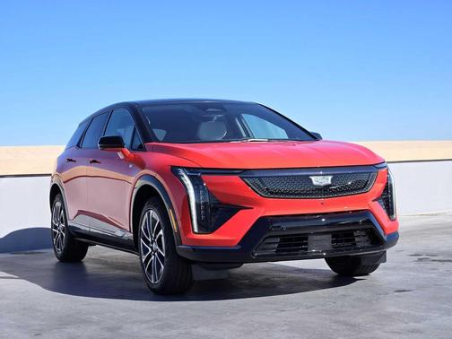 2025 Cadillac OPTIQ Sport 1 AWD