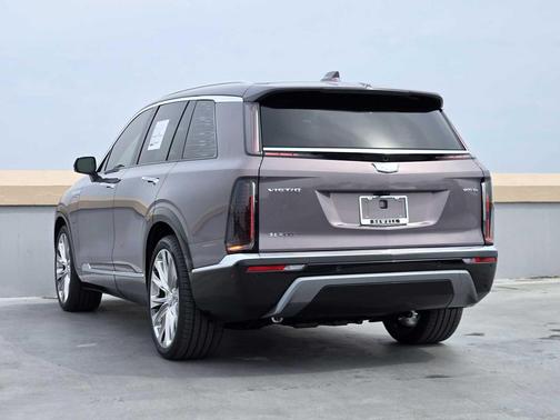 2026 Cadillac VISTIQ Premium Luxury