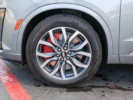 2024 Cadillac XT6 Sport AWD