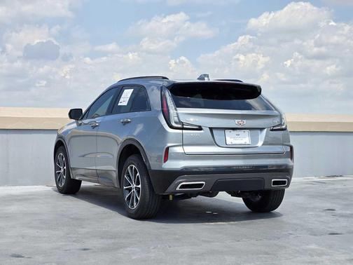 2025 Cadillac XT4 Sport